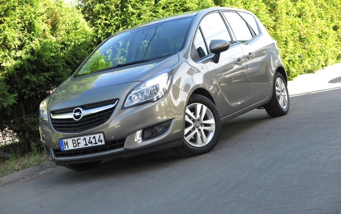 Opel Meriva cena 29900 przebieg: 160000, rok produkcji 2015 z Goleniów małe 562